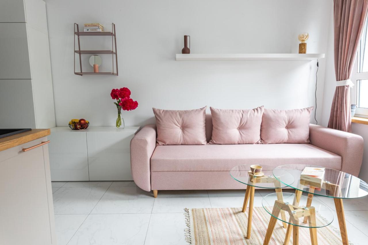 Moveen! Wynajem Apartamentow We Wroclawiu! 10 Minut Od Centrum Экстерьер фото