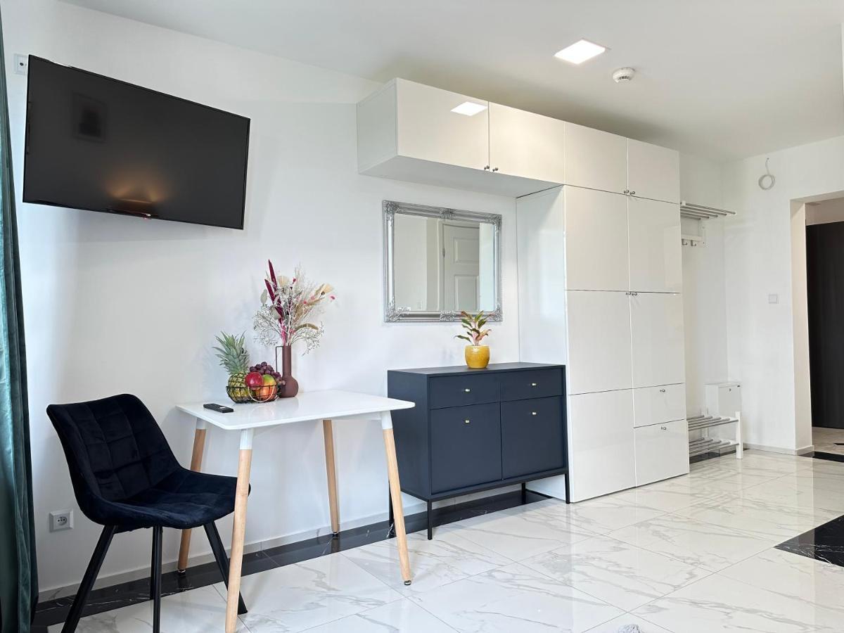 Moveen! Wynajem Apartamentow We Wroclawiu! 10 Minut Od Centrum Экстерьер фото